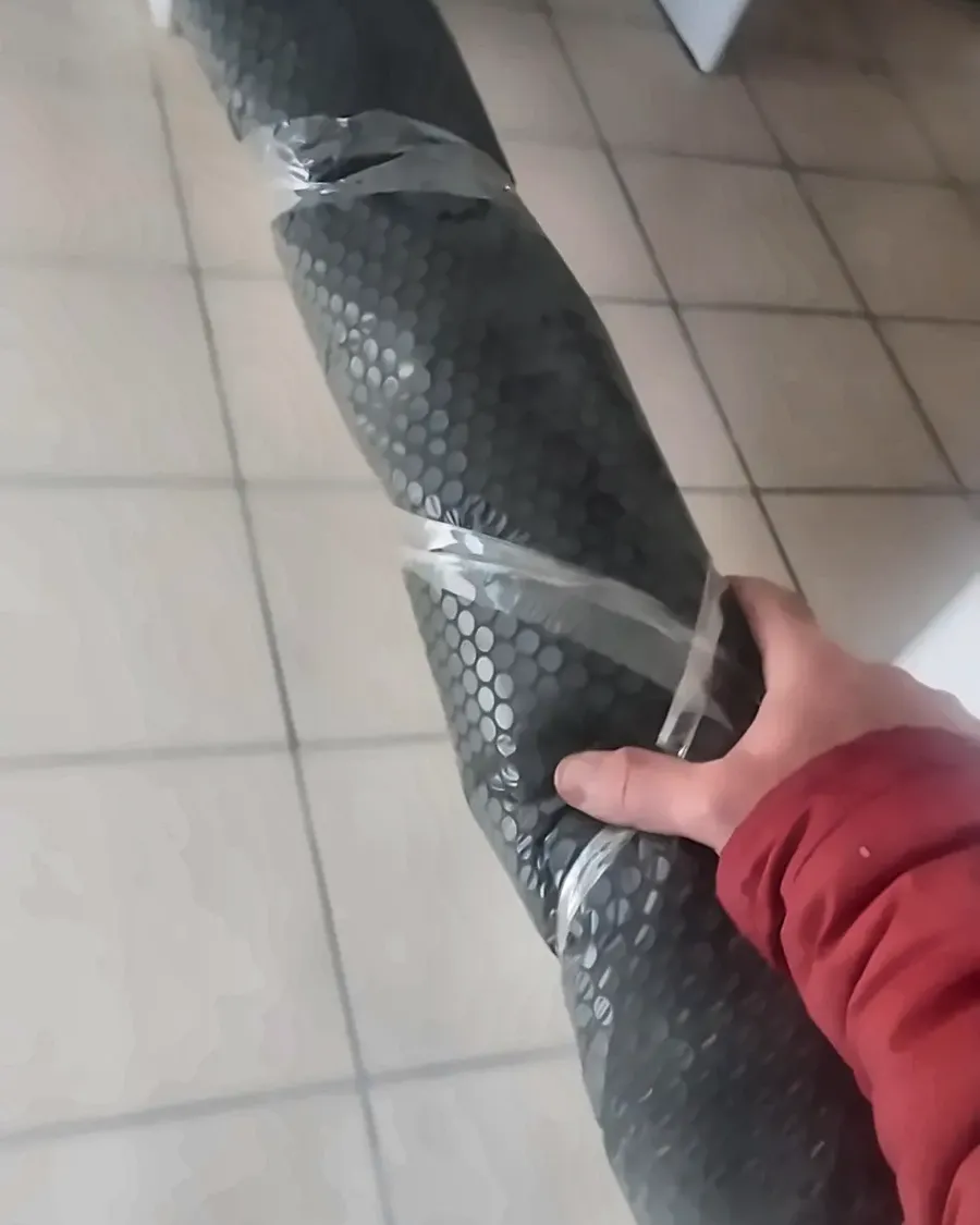 Balonlu naylona sarılı rulo